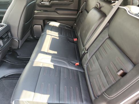 Used 2025 GMC Sierra 1500 AT4X AWD/4WD image 31