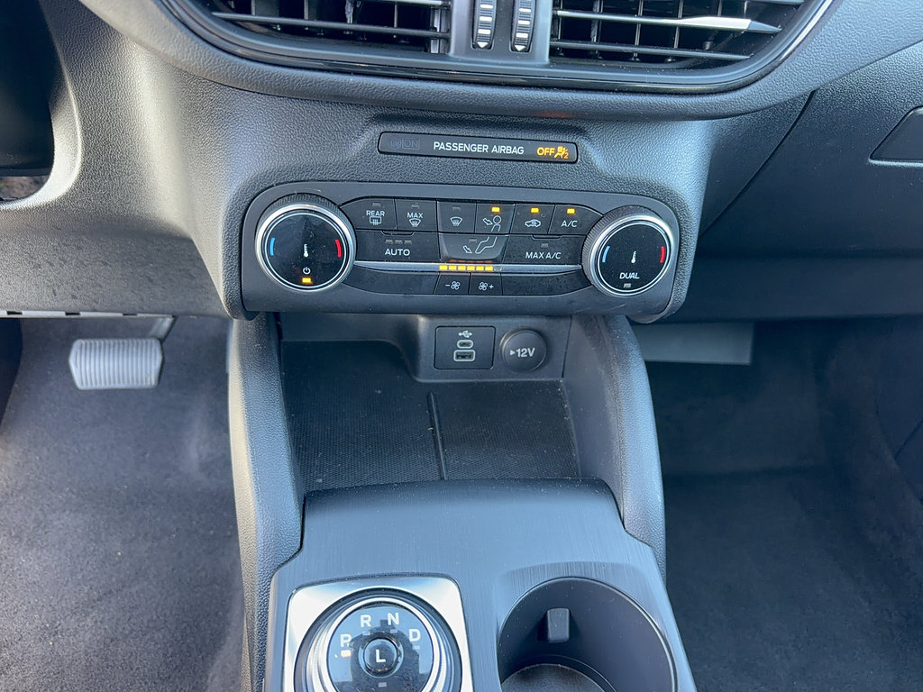 Used 2025 Ford Escape ST-Line FWD image 21