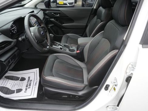 Used 2024 Subaru Crosstrek 2.5i Limited w/ Popular Package #3A image 9