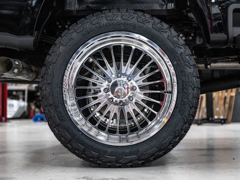 New 2025 Ford F250 Lariat w/ Lariat Ultimate Package image 17