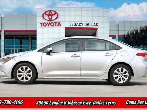 Used 2024 Toyota Corolla LE FWD image 6