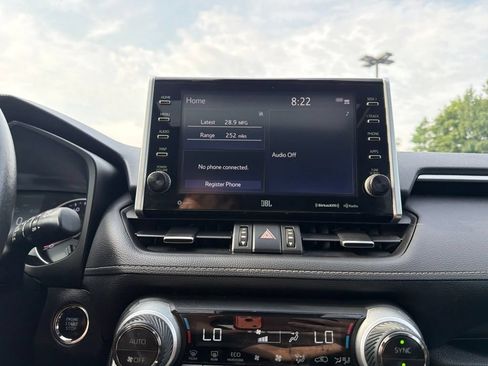 Certified 2022 Toyota RAV4 XLE Premium AWD/4WD image 30