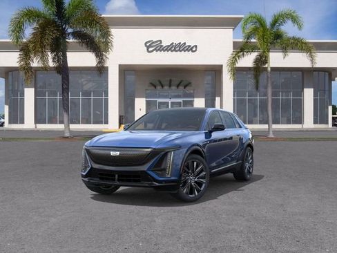 New 2025 Cadillac Lyriq Sport image 8