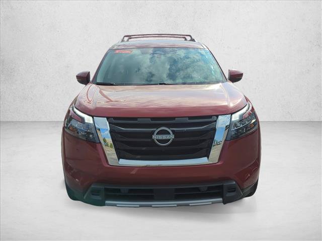 Certified 2025 Nissan Pathfinder SL AWD/4WD image 2
