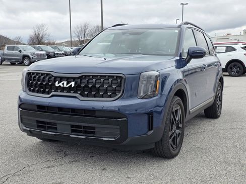 Used 2024 Kia Telluride EX X-Line image 3