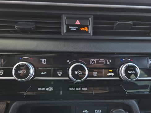 Used 2023 Honda Pilot Sport image 30