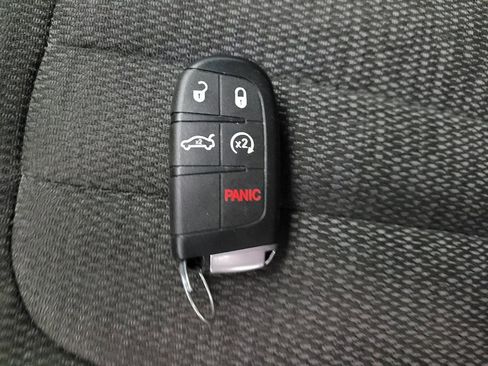 Used 2015 Chrysler 200 S w/ Navigation & Sound Group I AWD/4WD image 32