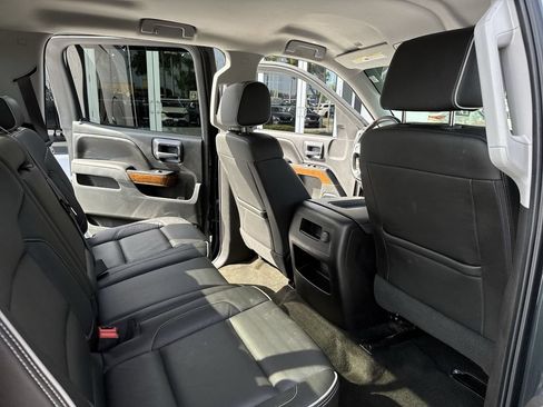 Used 2017 Chevrolet Silverado 1500 High Country AWD/4WD image 33