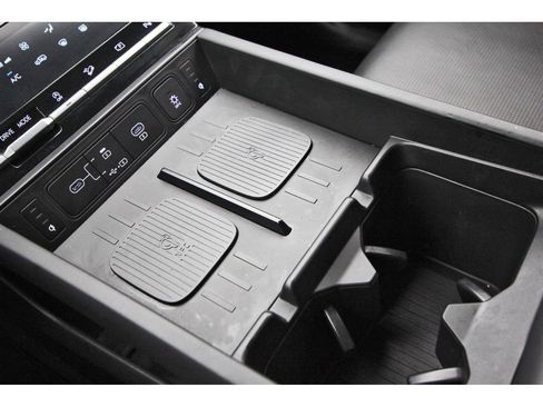 Used 2024 Hyundai Santa Fe Calligraphy image 28