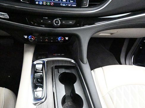 Used 2024 Buick Enclave Avenir w/ Avenir Technology Package AWD/4WD image 19