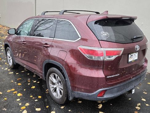 Used 2014 Toyota Highlander Plus image 7