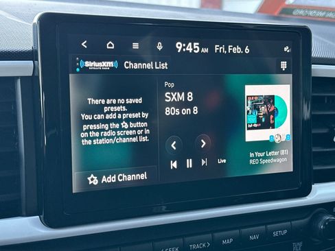 Certified 2024 Hyundai Venue Limited image 18