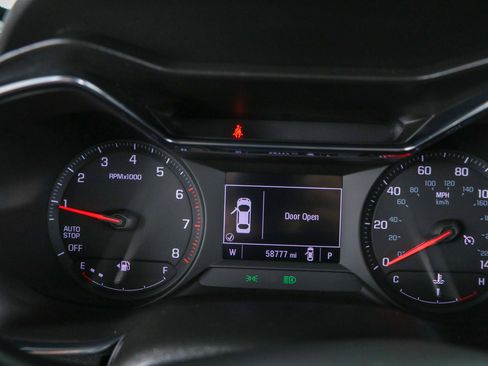 Used 2023 Chevrolet TrailBlazer LT FWD image 15