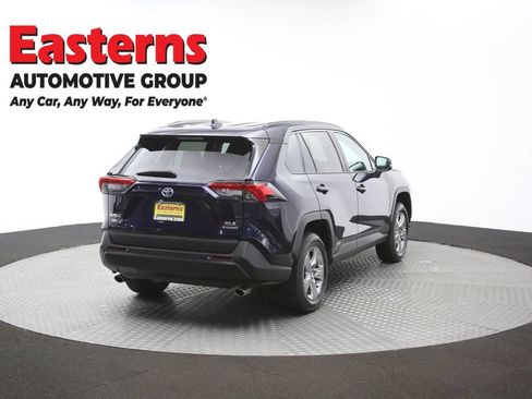 Used 2024 Toyota RAV4 XLE AWD/4WD image 38