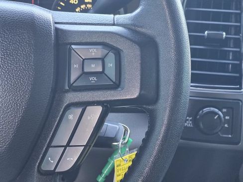Used 2018 Ford F150 XLT w/ Equipment Group 302A Luxury AWD/4WD image 26