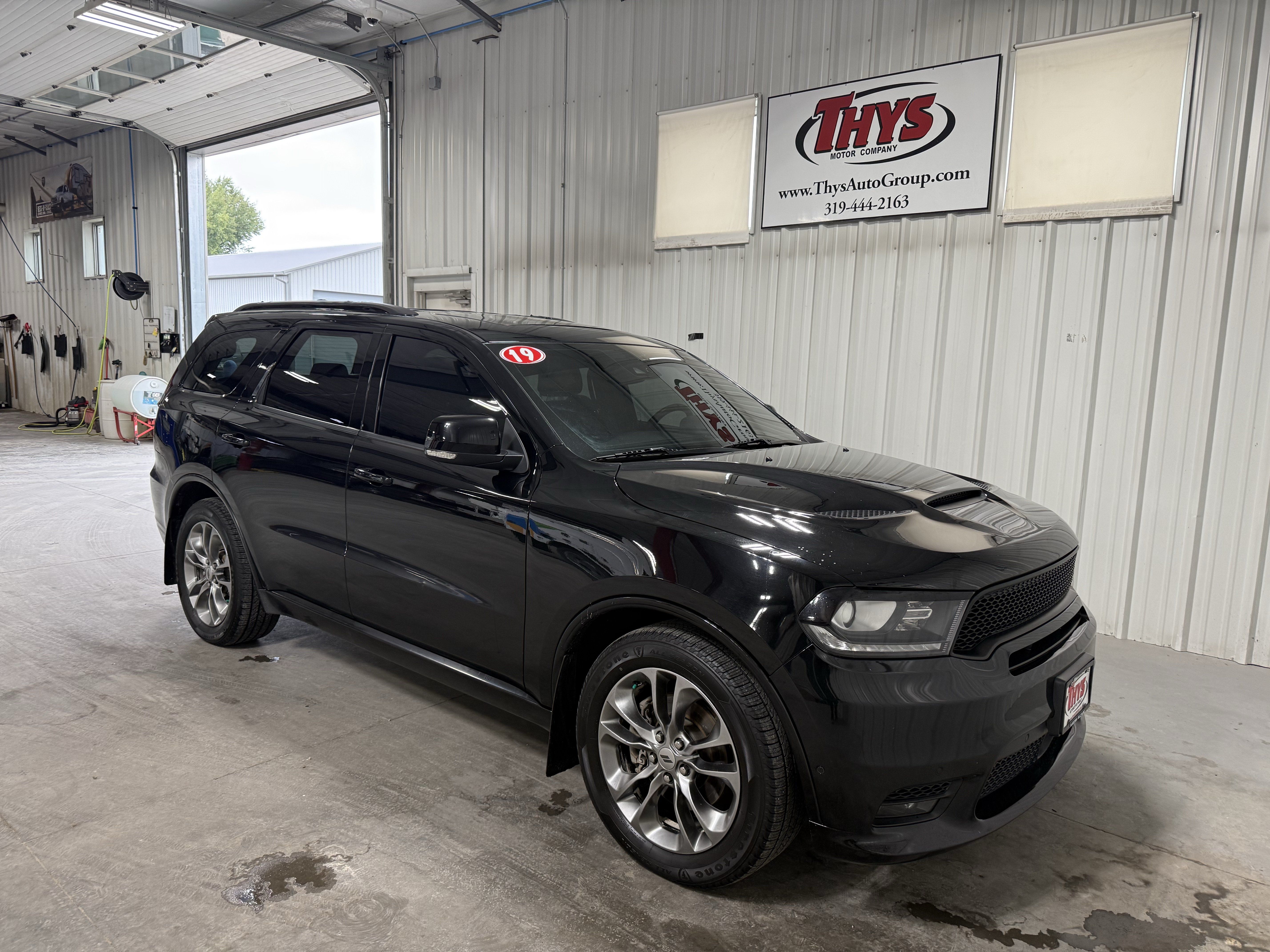Used 2019 Dodge Durango R/T w/ Technology Group AWD/4WD image 1
