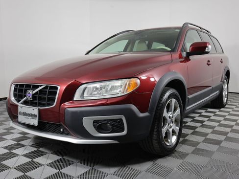 Used 2009 Volvo XC70 3.2 image 5