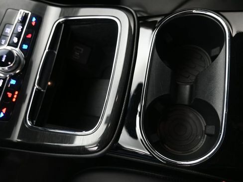 Used 2023 Lincoln Nautilus Reserve image 20