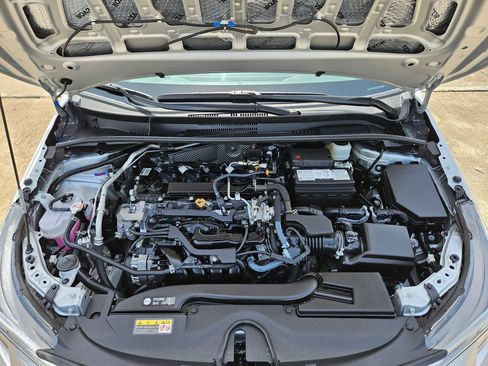 Used 2026 Toyota Corolla SE FWD image 33