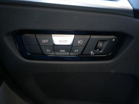 Used 2025 BMW M340i xDrive w/ Premium Package image 26