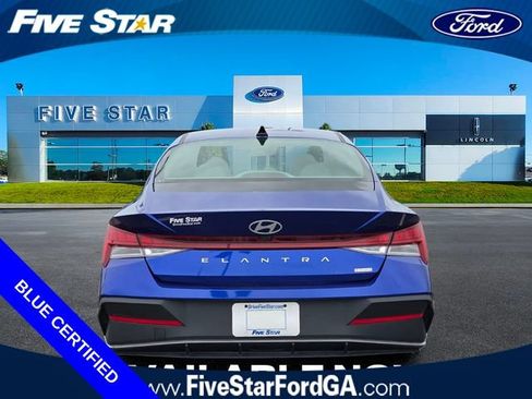 Used 2025 Hyundai Elantra Hybrid FWD image 6