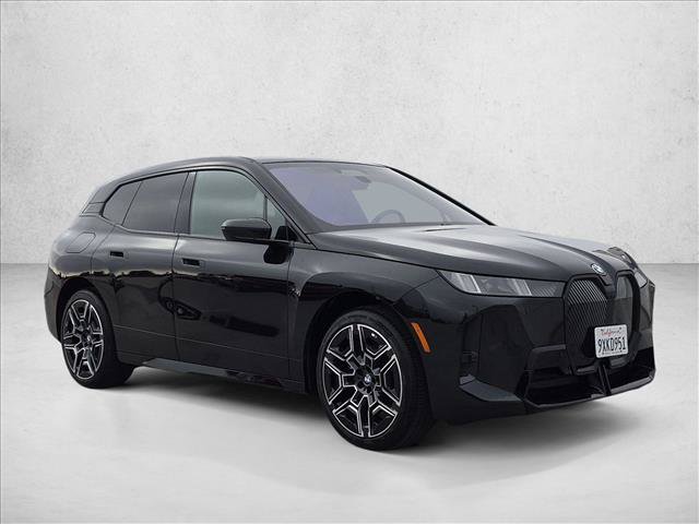 Used 2026 BMW iX xDrive60 w/ M Sport Package AWD/4WD image 7