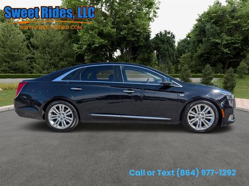 Used 2019 Cadillac XTS Luxury w/ Driver Awareness Package image 9