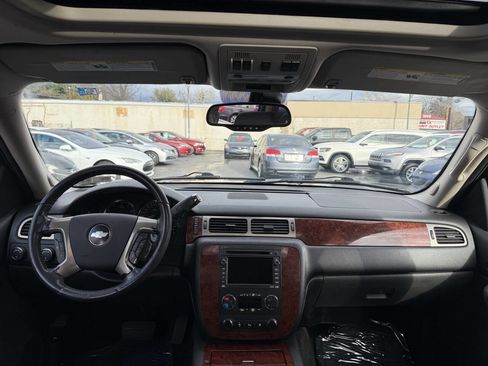 Used 2009 Chevrolet Tahoe LTZ image 16