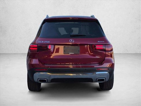 New 2026 Mercedes-Benz GLB 250 4MATIC image 8