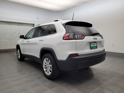 Used 2019 Jeep Cherokee Latitude w/ Popular Appearance Group image 5