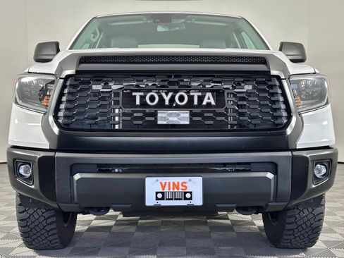 Used 2021 Toyota Tundra SR5 w/ TRD Off-Road Package AWD/4WD image 19