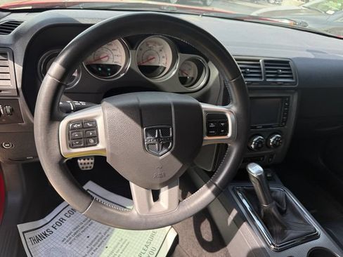 Used 2013 Dodge Challenger R/T RWD image 12