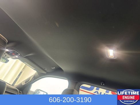 Used 2023 RAM 1500 Limited w/ Body Color Bumper Group image 22