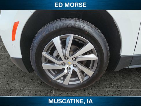 Used 2022 Chevrolet Equinox Premier image 9