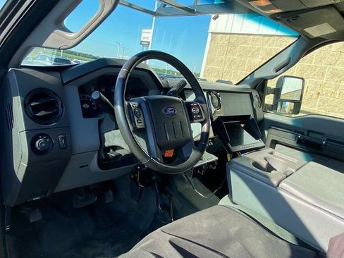 Used 2015 Ford F350 XL w/ Power Equipment Group image 15