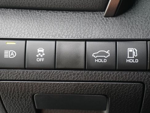 Used 2023 Toyota Camry SE w/ Convenience Package FWD image 24