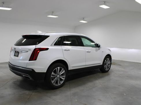 Used 2025 Cadillac XT5 Premium Luxury w/ Technology Package image 9