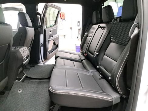 New 2025 GMC Sierra EV Denali image 14