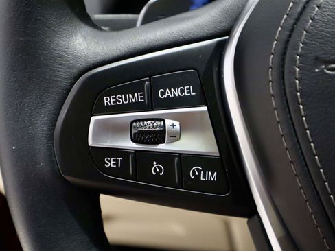 Used 2022 BMW X6 xDrive40i w/ Executive Package AWD/4WD image 30
