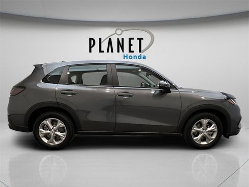 Certified 2024 Honda HR-V LX image 8