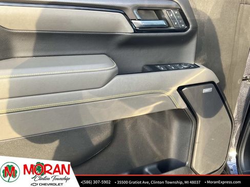 Used 2023 Chevrolet Silverado 1500 ZR2 w/ Technology Package image 15