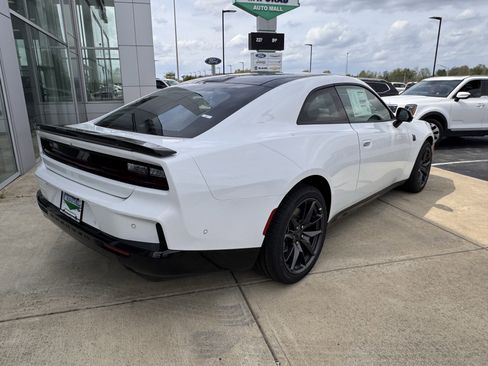 New 2026 Dodge Charger Scat Pack image 4