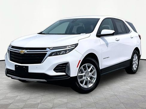 Used 2024 Chevrolet Equinox LT FWD image 3