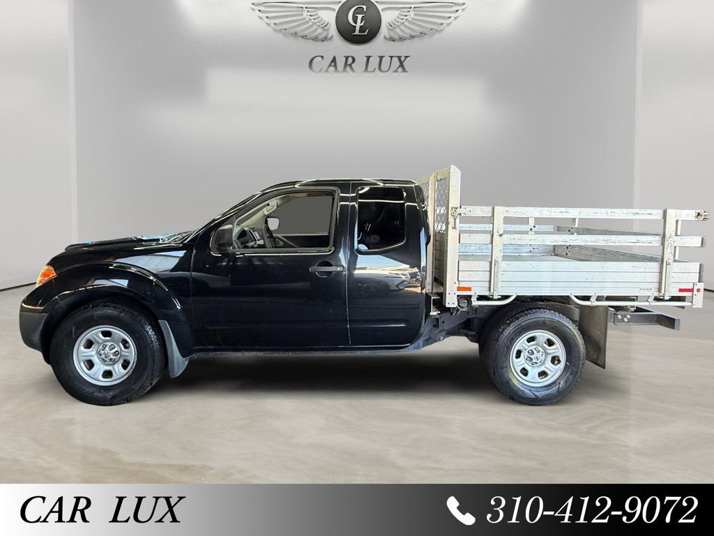 Used 2020 Nissan Frontier S RWD image 2