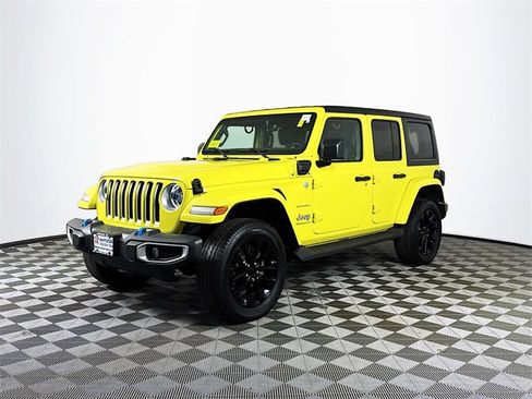 Used 2023 Jeep Wrangler Unlimited Sahara w/ Cold Weather Group image 2