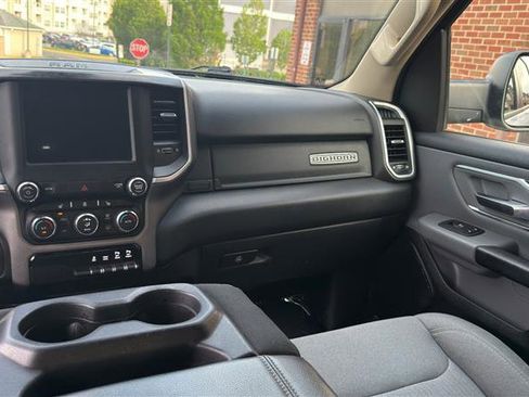 Used 2019 RAM 1500 Big Horn AWD/4WD image 26