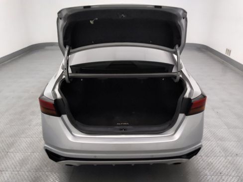 Used 2019 Nissan Altima 2.5 SL FWD image 29
