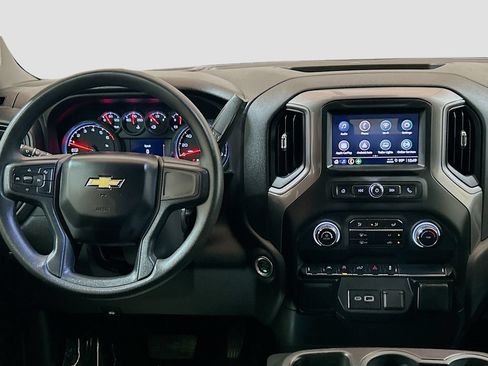 Used 2025 Chevrolet Silverado 1500 Custom w/ Turbomax Blackout Package AWD/4WD image 18