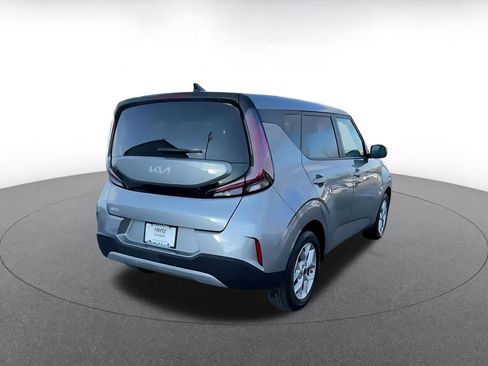 Used 2025 Kia Soul LX w/ LX Technology Package image 14