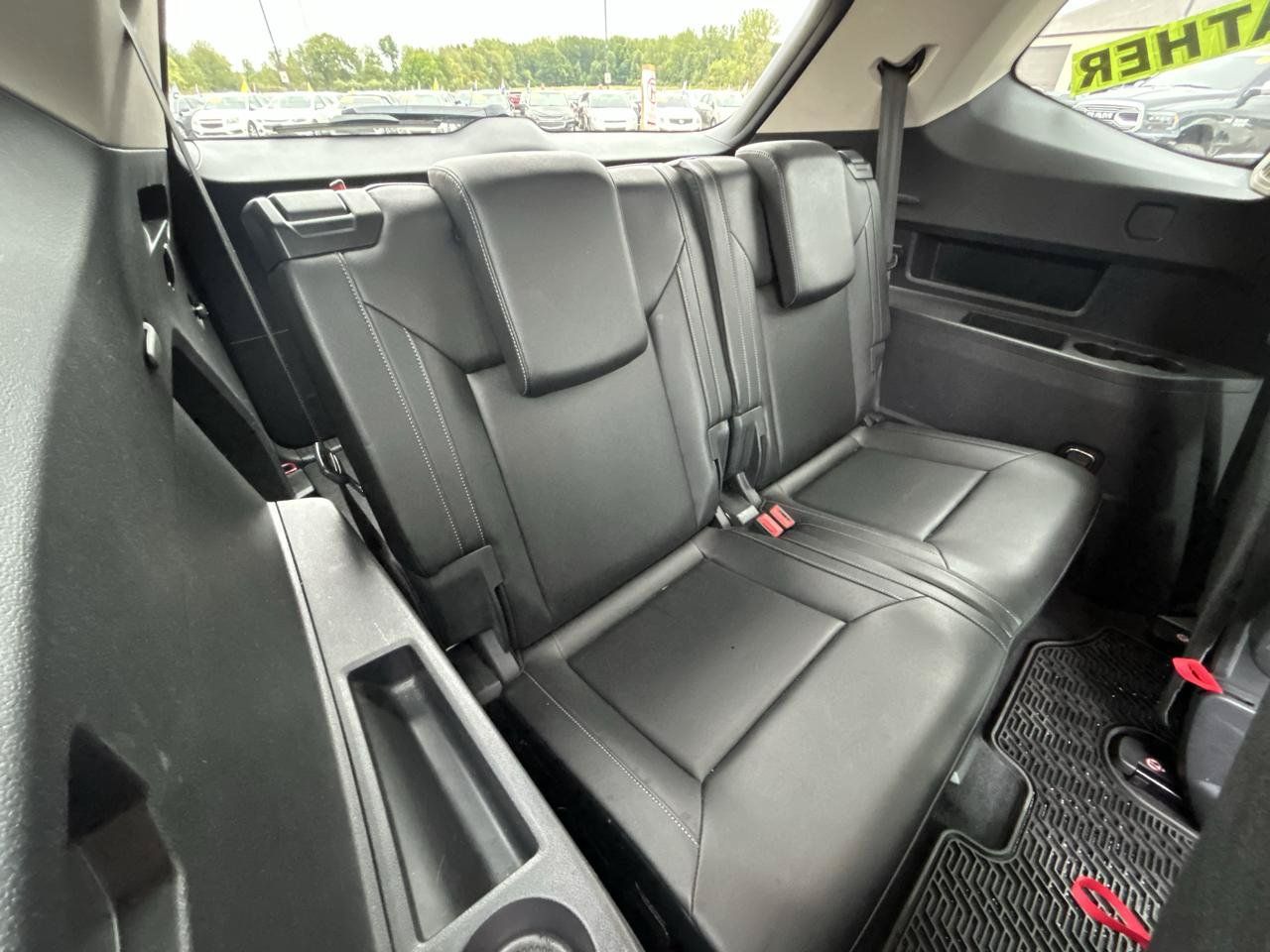 Used 2019 Volkswagen Atlas SE w/ Panoramic Sunroof Package AWD/4WD image 13